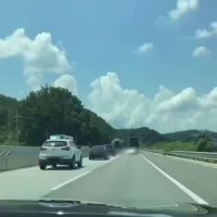 (SOUND)고속도로가 막히는이유