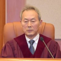 판결문 한번 쓴적없는 좌파 변호사출신 헌법재판관.JPG