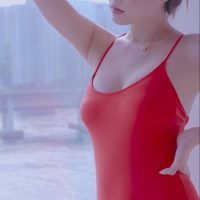 모델 윤지 빨강 파랑 모노키니 스윔웨어 룩북