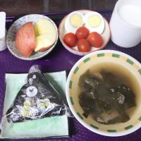 삼각김밥과 미역국