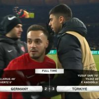 [독일 vs 튀르키예] 2:3으로 역전하며 베를린을 라이브러리로 만들어버리는 튀르키예 ㄷㄷ