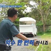 코끼리 똥을 맨손으로 줍던 김준호의 반란.jpg