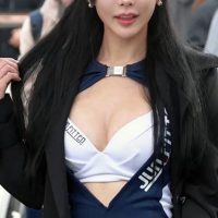 레이싱모델 김미진 2023 슈퍼레이스 챔피언십 최종전 브라렛 가슴골