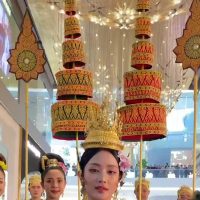 (SOUND)전통의상 입고 태국 송크란 축제 참석한 (여자)아이들 민니