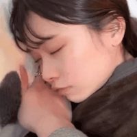 손 없으면 못 자는 일본인 여자친구